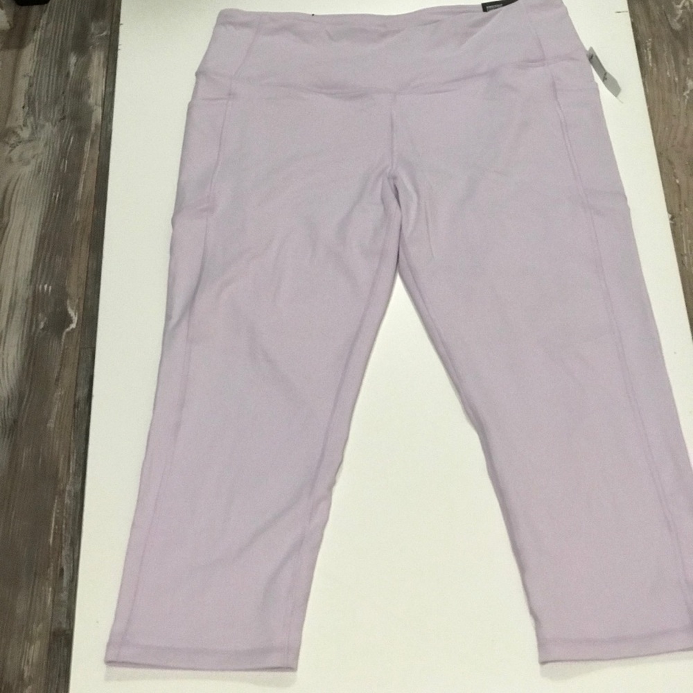 Victoria Secret Capri Leggings